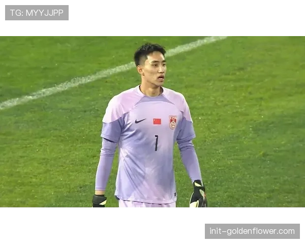 布雷斯特马萨迪奥·海达拉蹬踏犯规染红，球队少一人作战